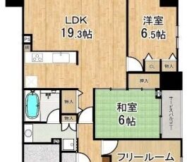 ロイヤル谷六駅前