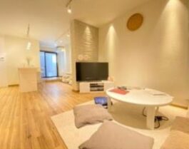 中央区谷町六丁目　中古戸建