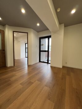 シャトル夕陽丘