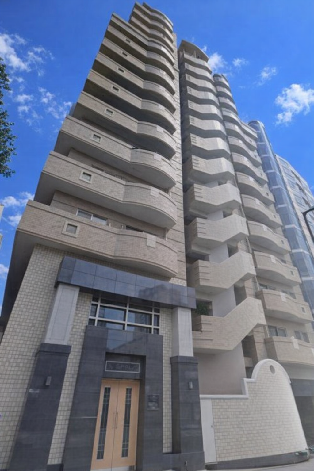 グランアッシュ谷町ラフィナーテ